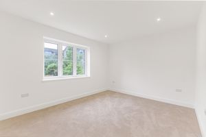 Bedroom- click for photo gallery